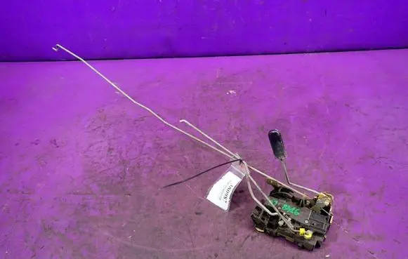 Renault Master II Front door lock 