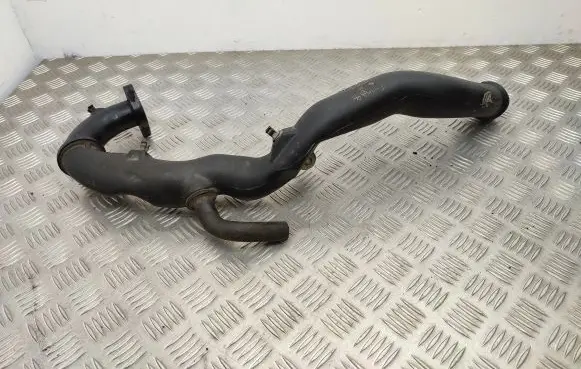 Opel Vivaro Intercooler hose/pipe 8200760904