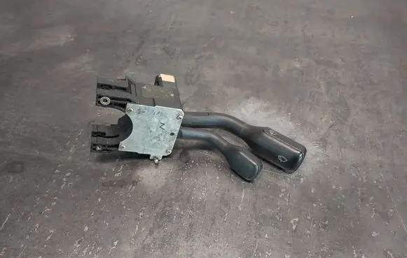 Audi 80 90 B3 Wiper control stalk 445953503E