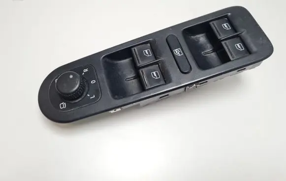 Volkswagen Amarok Electric window control switch 2H0867469A