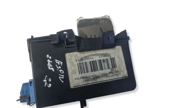 Renault Espace - Grand espace IV Ignition key card reader 8200224594
