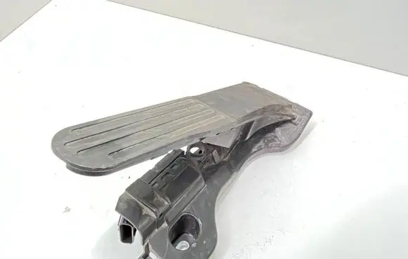 Volkswagen Golf VI Accelerator throttle pedal 1K1721503AK 6PV01103950 034711