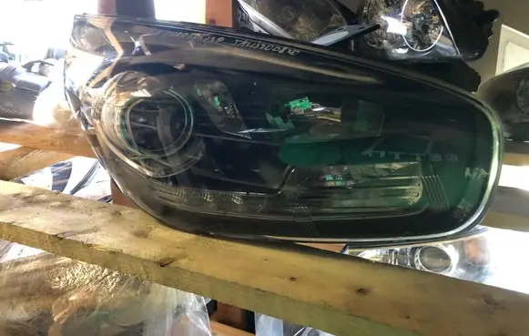 KIA Carens III Headlight/headlamp 92101-a4140 92101a4140