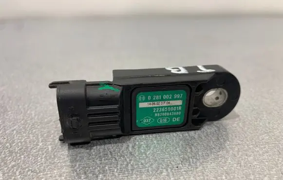 Nissan Pulsar Air pressure sensor 0281002997 223650001R H8200843680