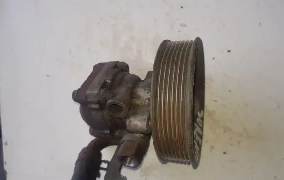 KIA Sorento Power steering pump