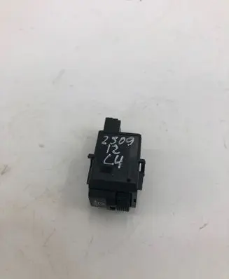Citroen C4 III e-C4 Headlight level height control switch 98095437zd