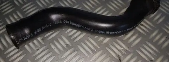 Land Rover Range Rover Sport L494 Engine coolant pipe/hose CPLA9047BD