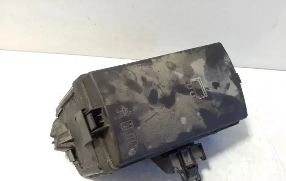 Volkswagen Tiguan Fuse box set 5Q0907361C 5Q0937132A