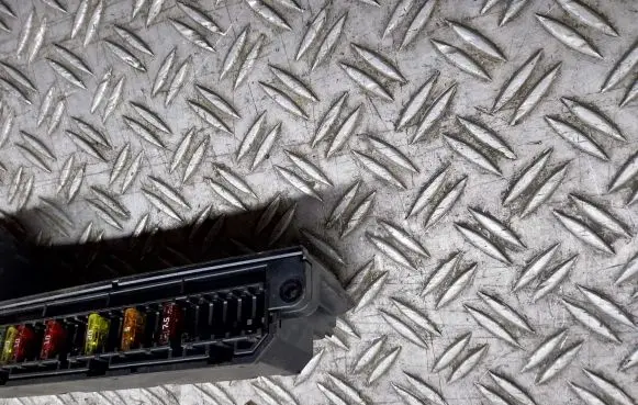 BMW 5 E60 E61 Fuse module