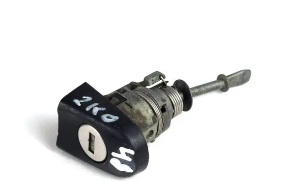 Volkswagen Golf V Front door lock (next to the handle) 2k0837167 2k0837168