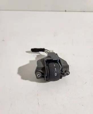 Headlight level height control switch