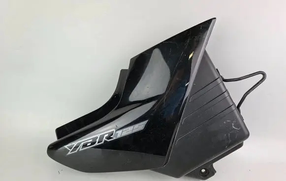Lancia Y10 Centre console side trim rear