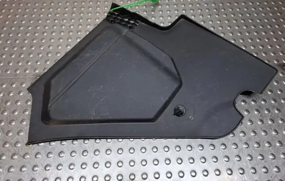 BMW 3 G20 G21 Wiper trim S27705411 7427846
