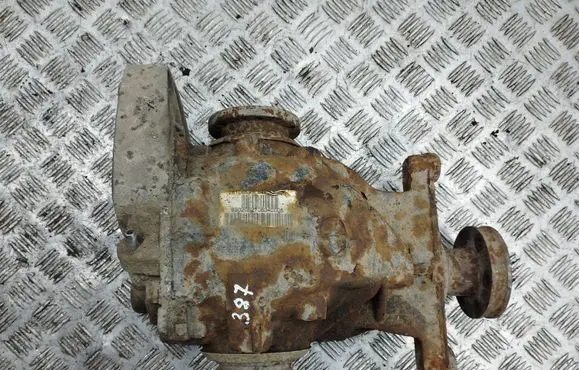 BMW X5 E53 Rear differential 75106596 08340005