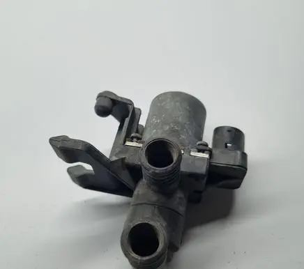 Coolant heater control valve