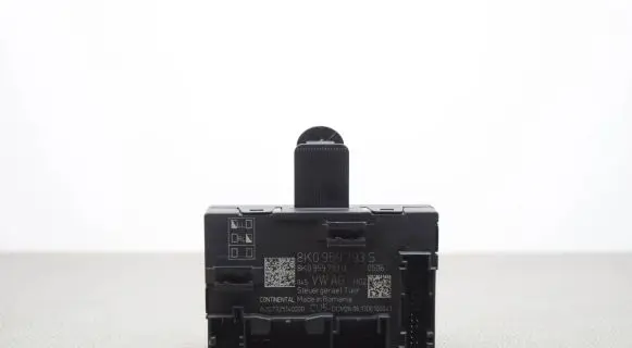 Audi A4 S4 B8 8K Door control unit/module 8K0959793S