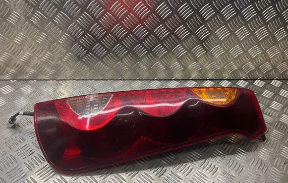 Nissan Note (E11) Rear/tail lights 22016752