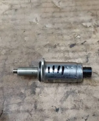Audi Q5 SQ5 Camshaft vanos timing valve 06E103697AE