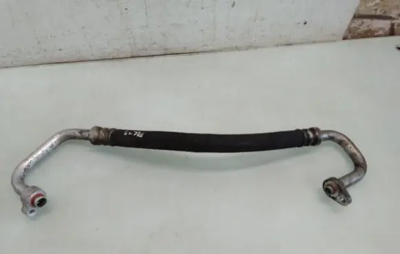 Ford Focus Air conditioning (A/C) pipe/hose