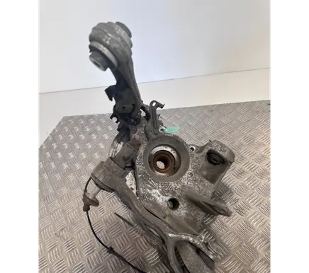 Jaguar XE Rear wheel hub spindle/knuckle GG0BR1210