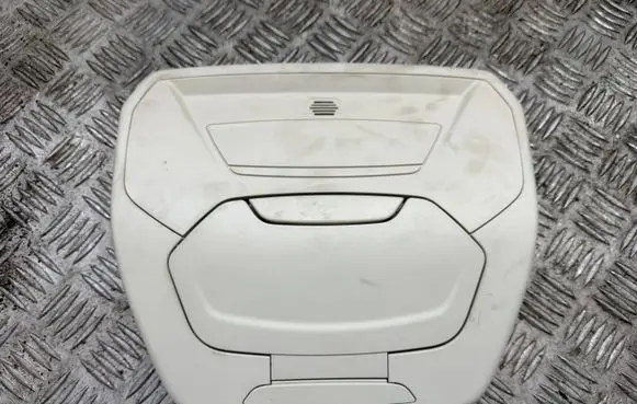 Ford Kuga II Rear seat light
