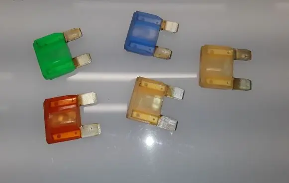Renault Laguna III Fuse 46046024635023 4604602 4635023