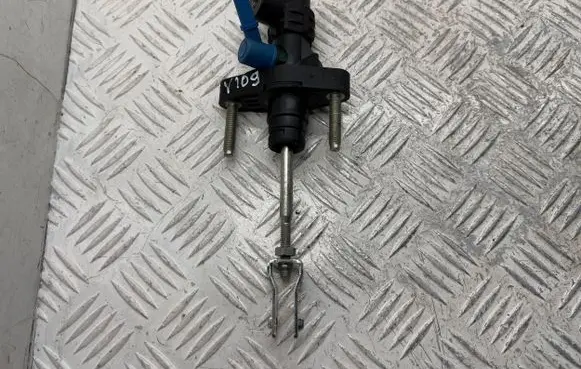 Toyota Corolla Verso AR10 Clutch master cylinder 3142005041