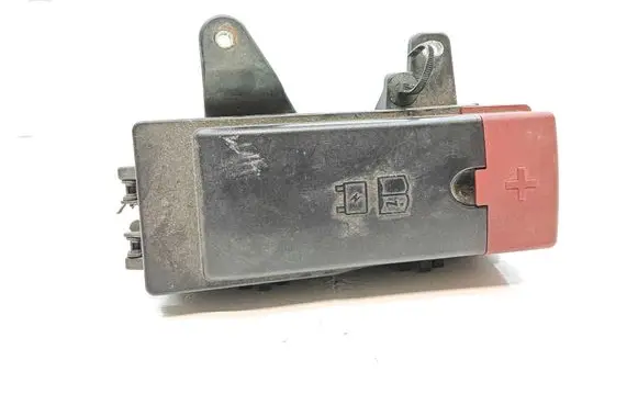 Jaguar XF X260 Fuse module GX7314A076AA P00147268A