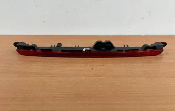 Mercedes-Benz A W176 Third/center stoplight A1769068600