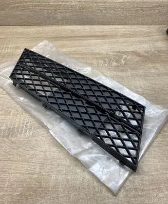 BMW 5 E60 E61 Front bumper lower grill 7178098 11460915