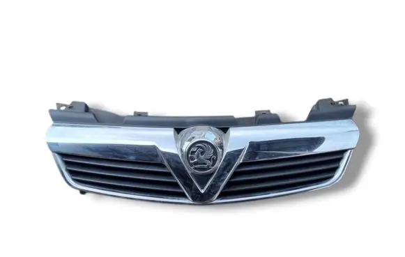Opel Zafira B Front grill 13157590