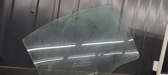 Mazda 6 Rear side window