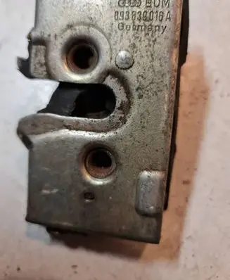 Audi 80 90 B3 Rear door lock 893185 893839016A