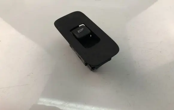 Volvo S80 Electric window control switch 31394840