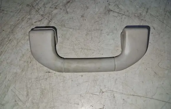 Mercedes-Benz C W204 Front interior roof grab handle