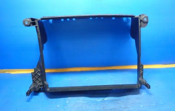 Fiat Tipo Radiator mount bracket 51983484