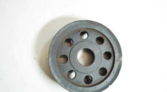 Audi A6 S6 C6 4F Camshaft pulley/ VANOS 059109105C