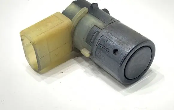 Skoda Octavia Mk2 (1Z) Parking PDC sensor 6875079