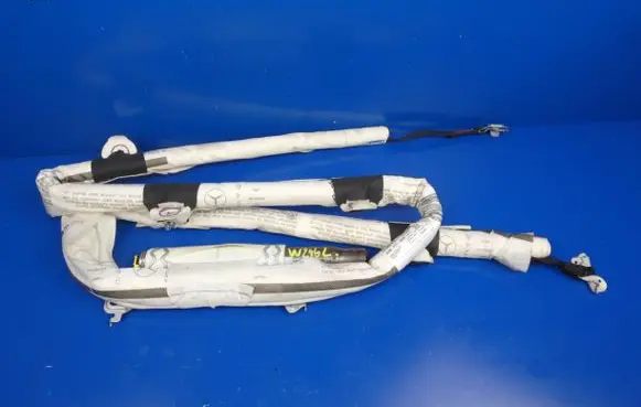 Mercedes-Benz B W246 W242 Roof airbag A2468600902 48713810700