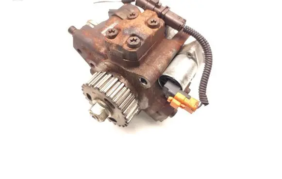 Land Rover Discovery Fuel injection high pressure pump 7H2Q9B395CE A2C20003282