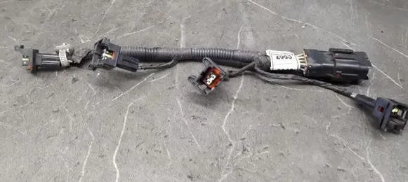 Chevrolet Spark Fuel injector wires 94572663