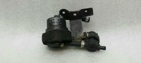 Mercedes-Benz CLK A209 C209 Vacuum valve A2034700816