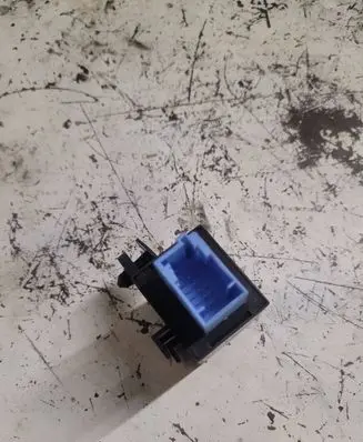 Citroen C6 Other relay 9657087180 070640016