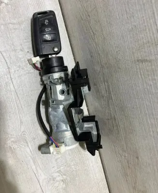 Skoda Octavia Mk3 (5E) Ignition lock 5Q0905865A