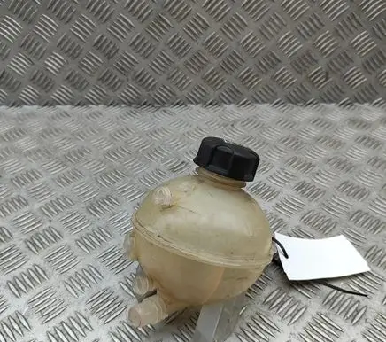 Peugeot 308 Coolant expansion tank/reservoir 9678514680 9678125880