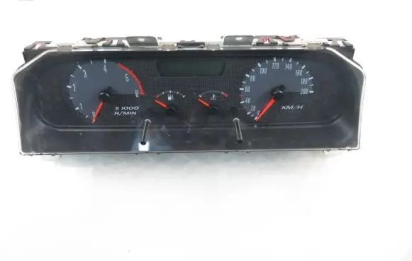 Nissan Terrano Speedometer (instrument cluster) 2X8125Z00208