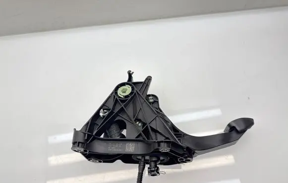 Cupra Formentor Clutch pedal 5Q2721Q059HC