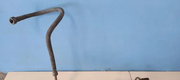 Toyota Avensis T250 Fuel main line pipe