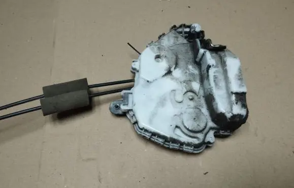 Honda Civic Front door lock 72111SMGE0