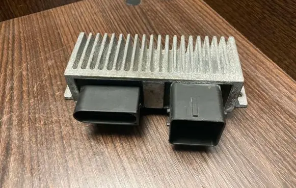 Nissan Primastar Glow plug pre-heat relay 8200558438